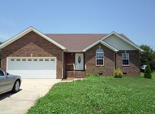 636 Fairview Cir, Winchester, TN 37398