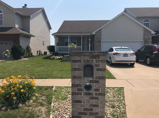 1285 Farmstone Dr, Diamond, IL 60416