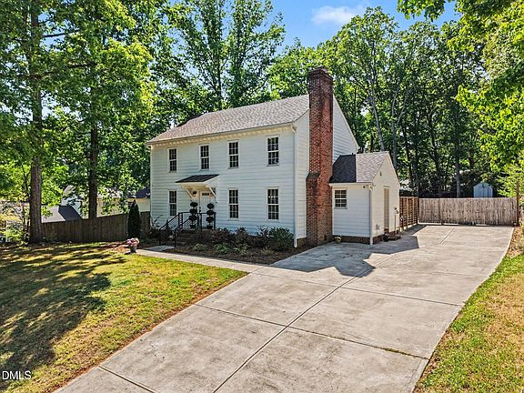 2nd image of 5605 Knollwood Rd