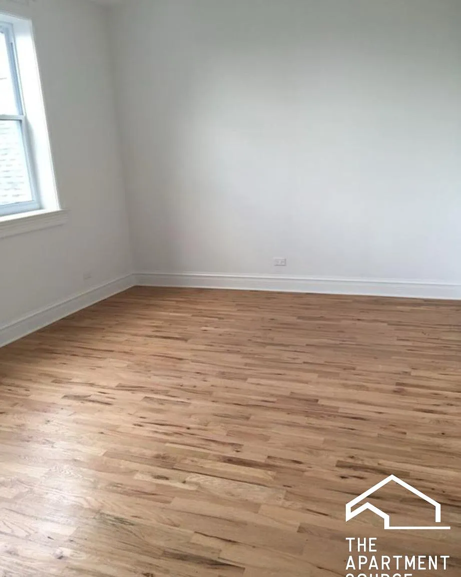 1659 South Throop Street #2W — Photo 3