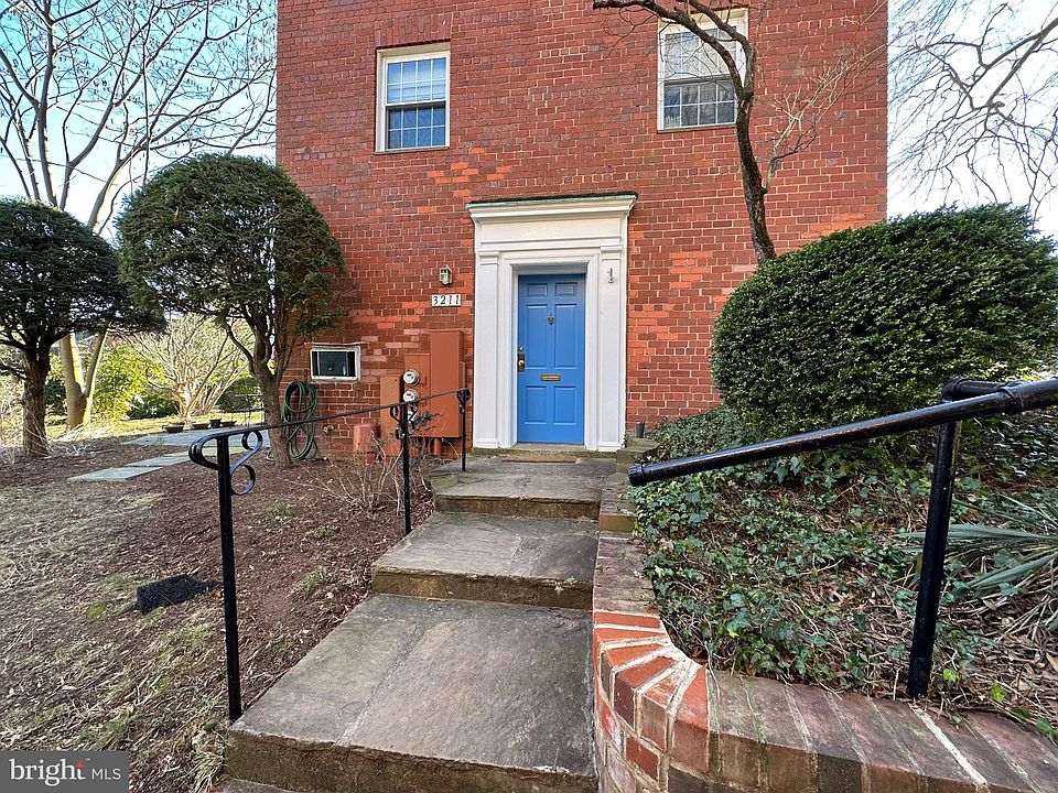 1st image of 3211 Ravensworth Pl
