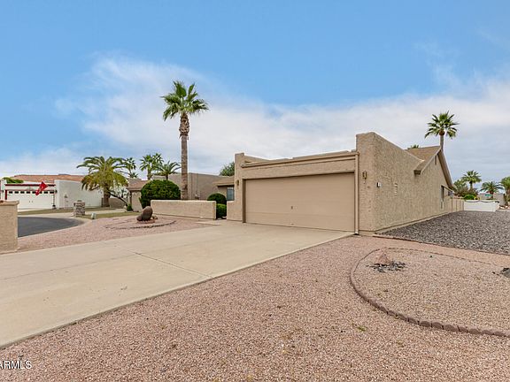 2nd image of 8882 E FAIRWAY Boulevard
