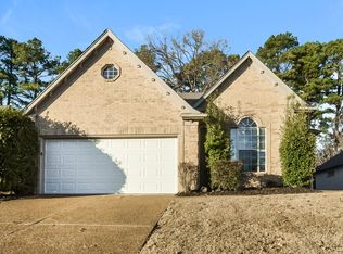 155 Garden Springs Dr, Oakland, TN 38060