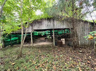 129 Kennedy White Ln, Scotts Hill, TN 38374