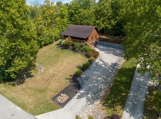 1353 Sunset Dr, Lawrenceburg, IN 47025