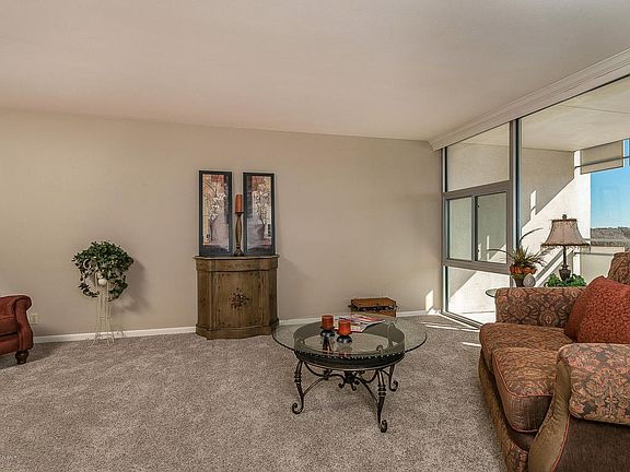 3rd image of 2028 S Austin St APT 506