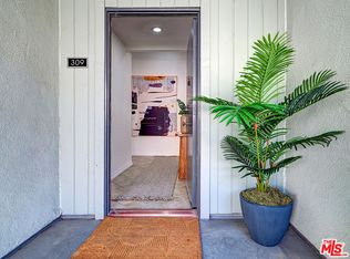 1887 Greenfield Ave APT 309, Los Angeles, CA 90025