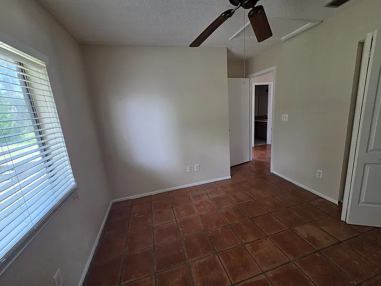 9000 Griggs Rd #G — Photo 6