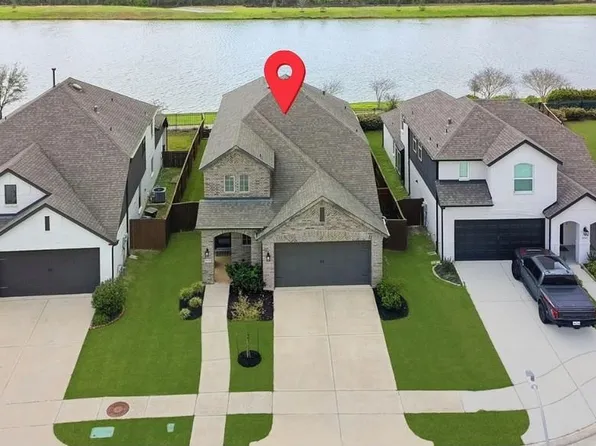 10510 Wagner St, Iowa Colony, TX 77583