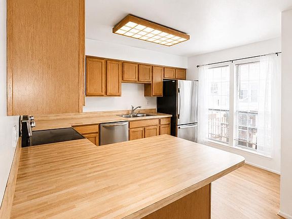 2nd image of 303 Meadow Way