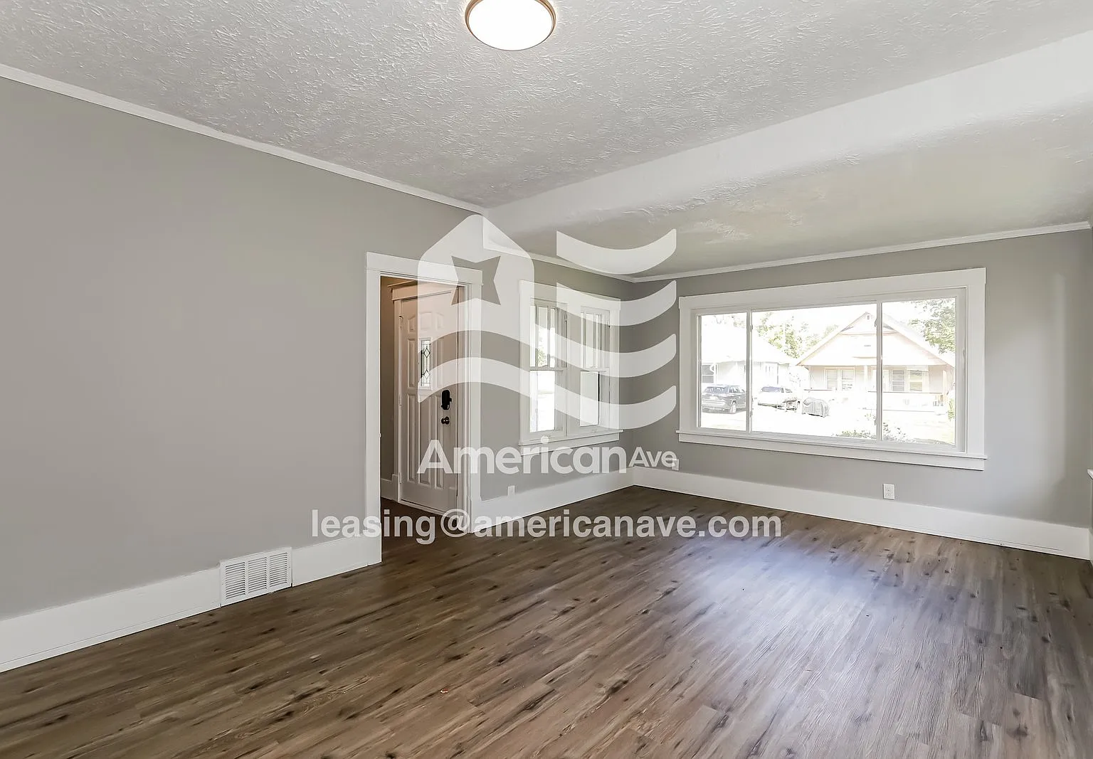 3 bed, 1.0 bath, 1339 sqft, $1,197 — Photo 4