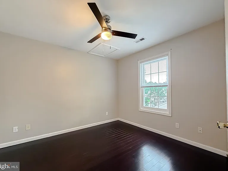 20797 Red Rose Ct — Photo 31