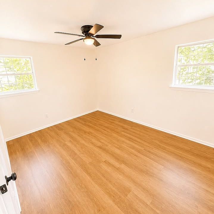 1st image of 1001 Glen Garden Dr