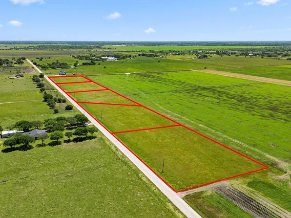 000 County Road 207, East Bernard, TX 77435