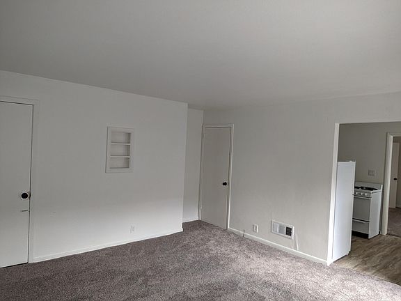 4th image of 1003 Garfield Ave #3