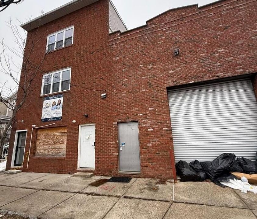 1st image of 113 Elizabeth Ave #9999
