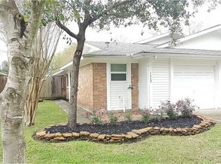 1539 Silverpines Rd, Houston, TX 77062