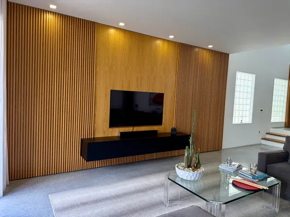 20824 NE 30th Pl, Aventura, FL 33180