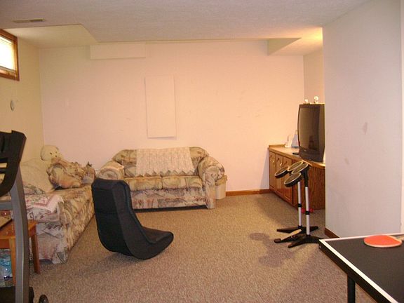 5th image of 14111 Parker St