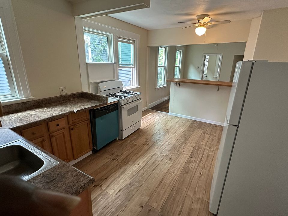 1st image of 85 Davis St #1