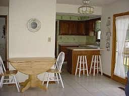 4th image of 143 Hollowview Dr