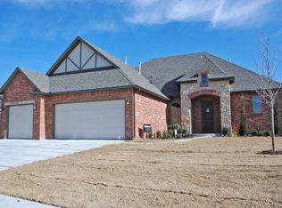 749 Real Quiet Cir, Edmond, OK 73025