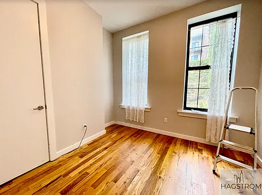 Rented by Hagstrom Management Inc | media 18