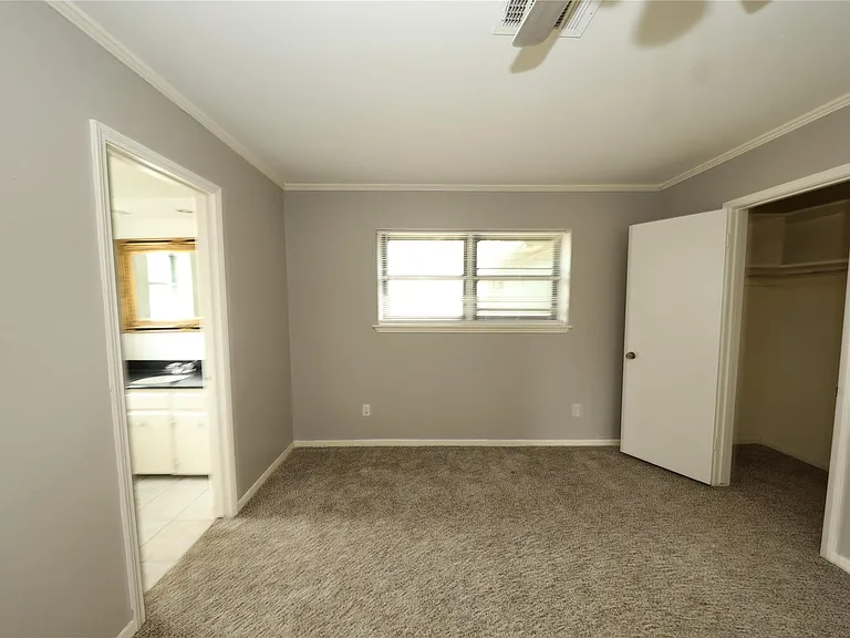 8519 Leader St — Photo 7
