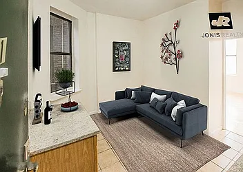 Rented by Jonis Realty
