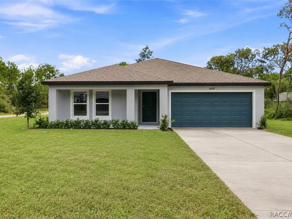 8497 N Spartan Dr, Dunnellon, FL 34433