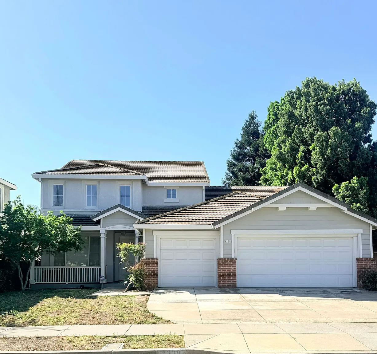 1208 Landover Ct photo 1