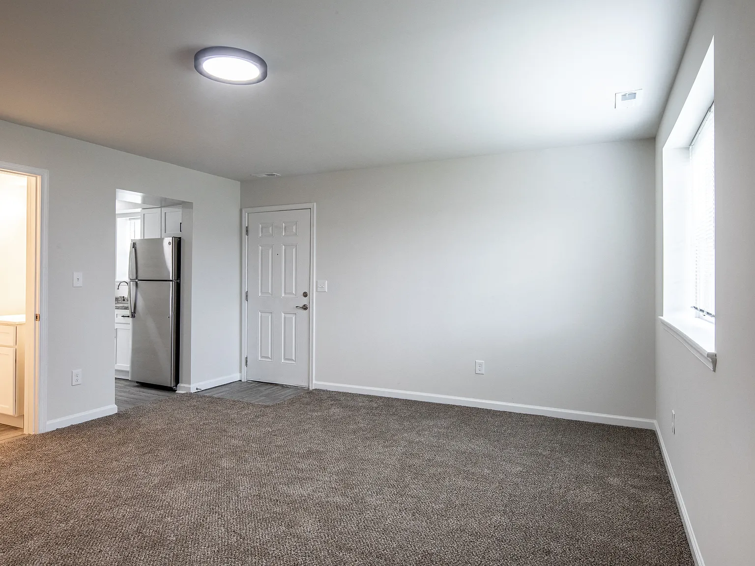 Dunfield Townhomes — Photo 3