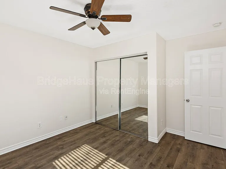 4212 48th St #1 — Photo 19
