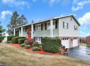 12189 Old Forge Rd, Waynesboro, PA 17268