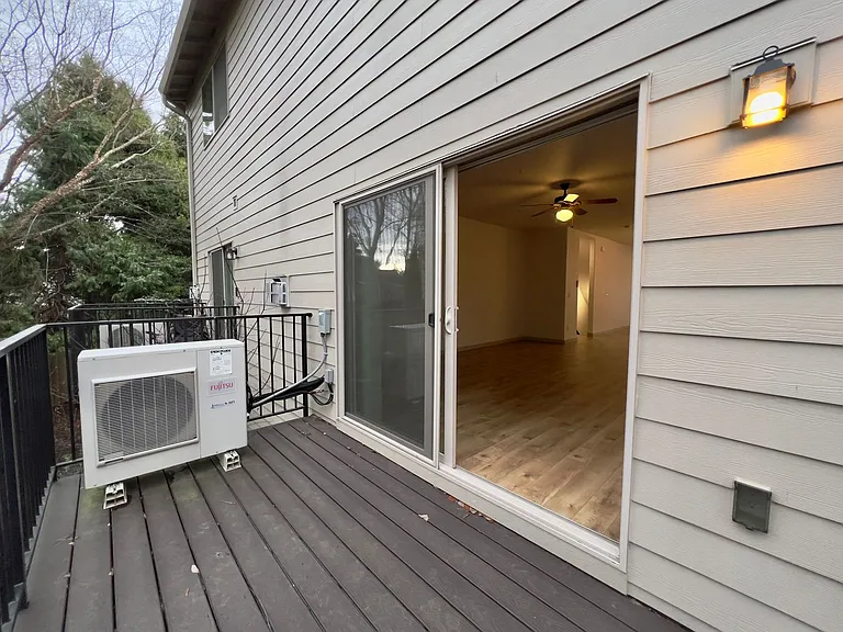 Edy Road Townhomes — Photo 17
