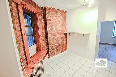 Rented by Jonis Realty