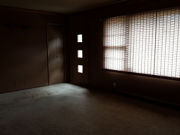 Living room - East view