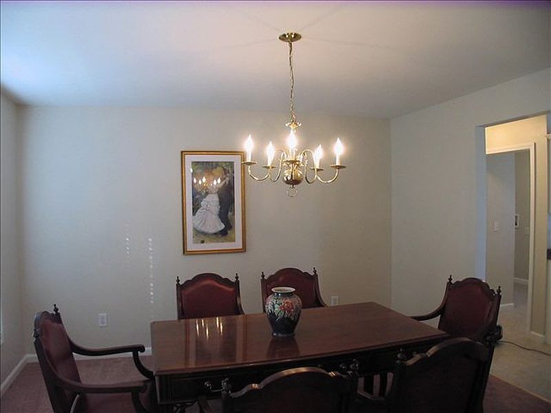 4th image of 27 ROSE Lane