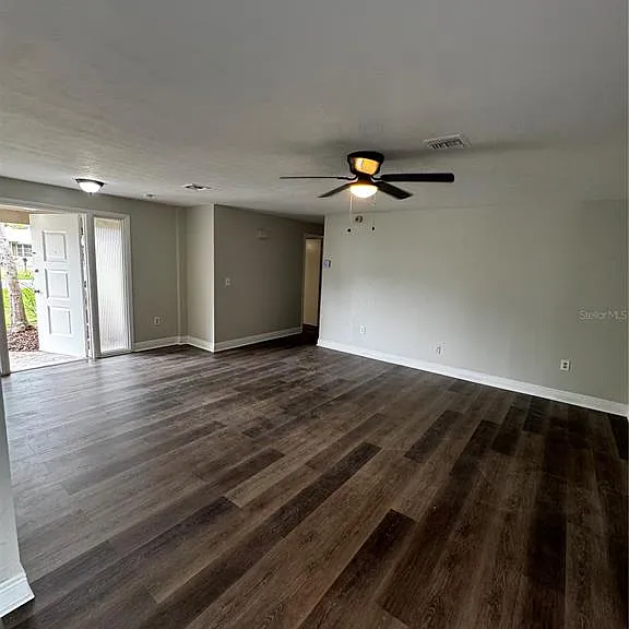 6346 Saint Andrews Cir S — Photo 6