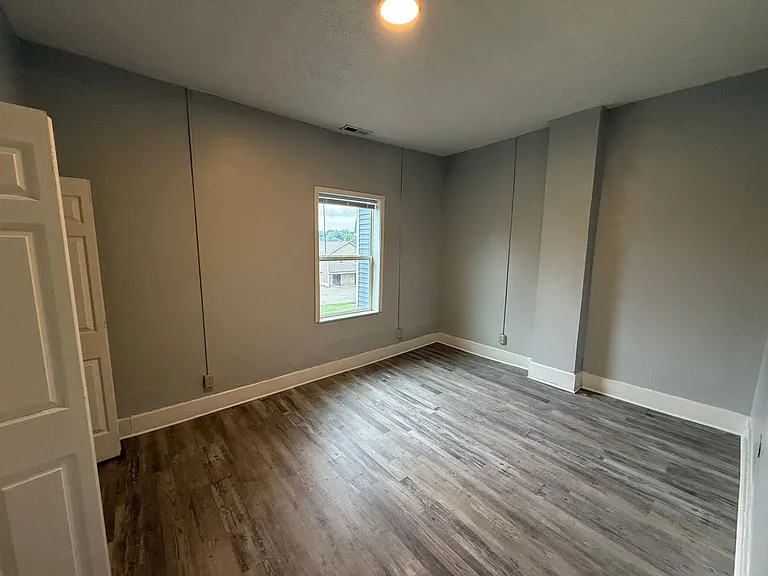 Centennial Place — Photo 18