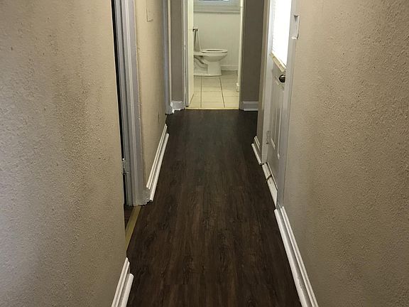 5th image of 2782 Majestic Cir