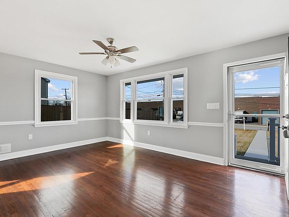2nd image of 715 Evelyn Ave