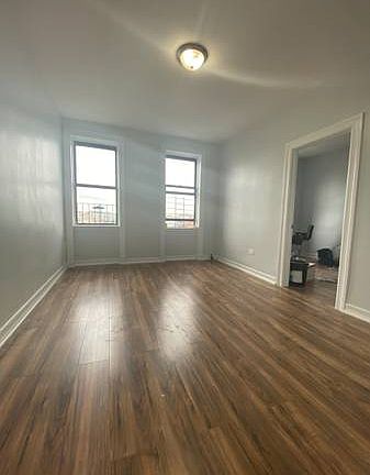 4th image of 1690 Clay Ave #42A