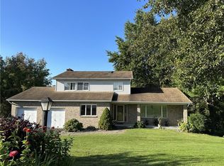 37 Hart Dr, Poughkeepsie, NY 12603