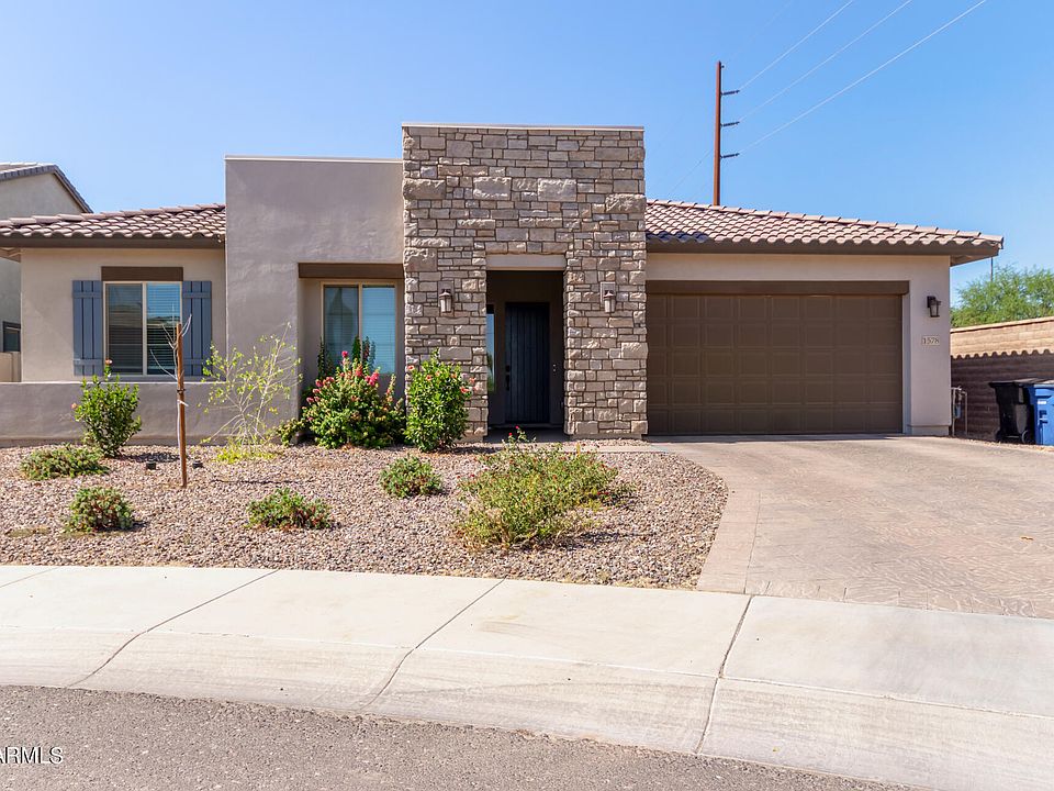 1st image of 1578 E San Carlos Way