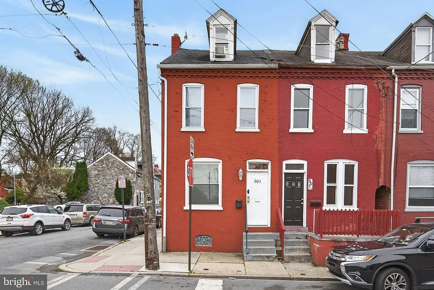 501 Green St photo 1