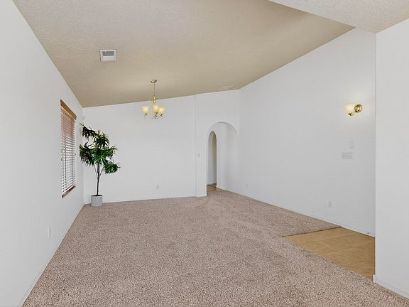 5th image of 6900 Vista Del Sol Dr NW