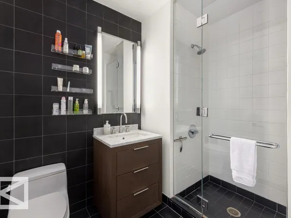 445 Lafayette Street image 14 of 14