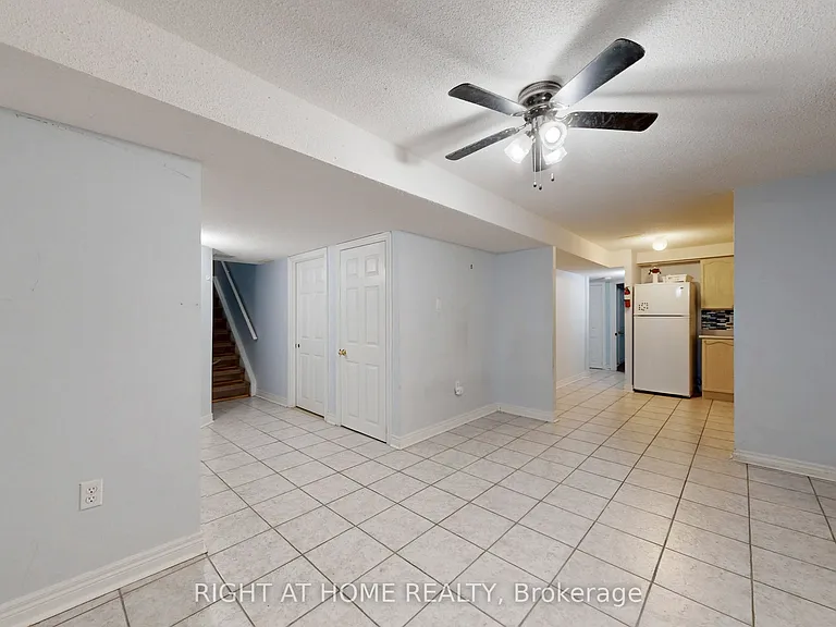 119 Letty Ave #LOWER — Photo 2