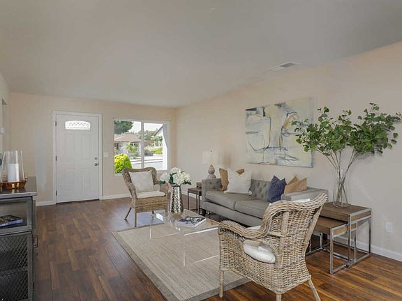 5th image of 4583 Westridge Dr